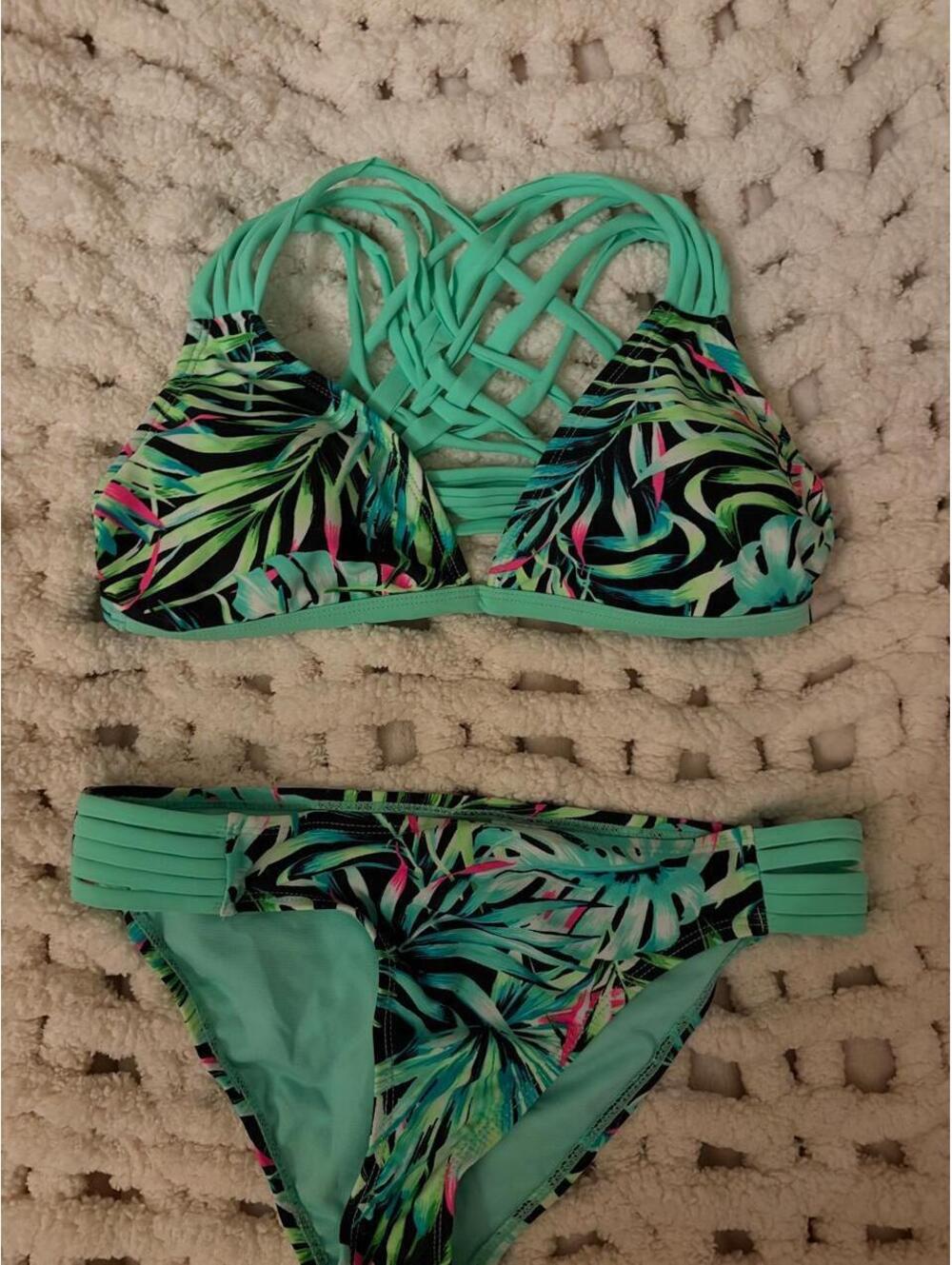 Women's Green and black bikini set